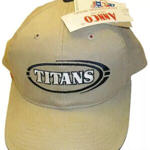 Tennessee Titans Vintage 90s Cream Tan Color Adjustable Strapback hat New NFL